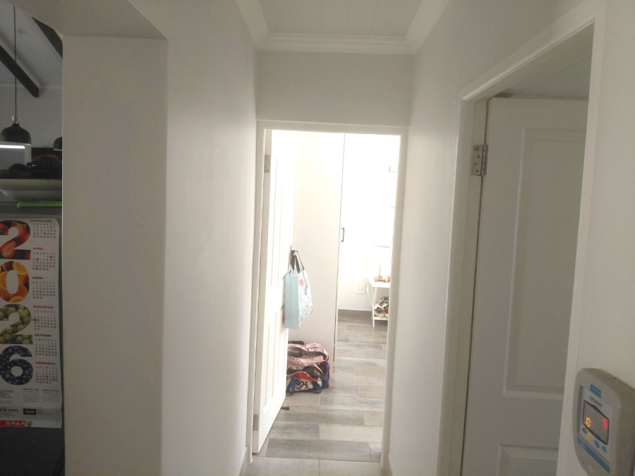 2 Bedroom Property for Sale in Tergniet Western Cape